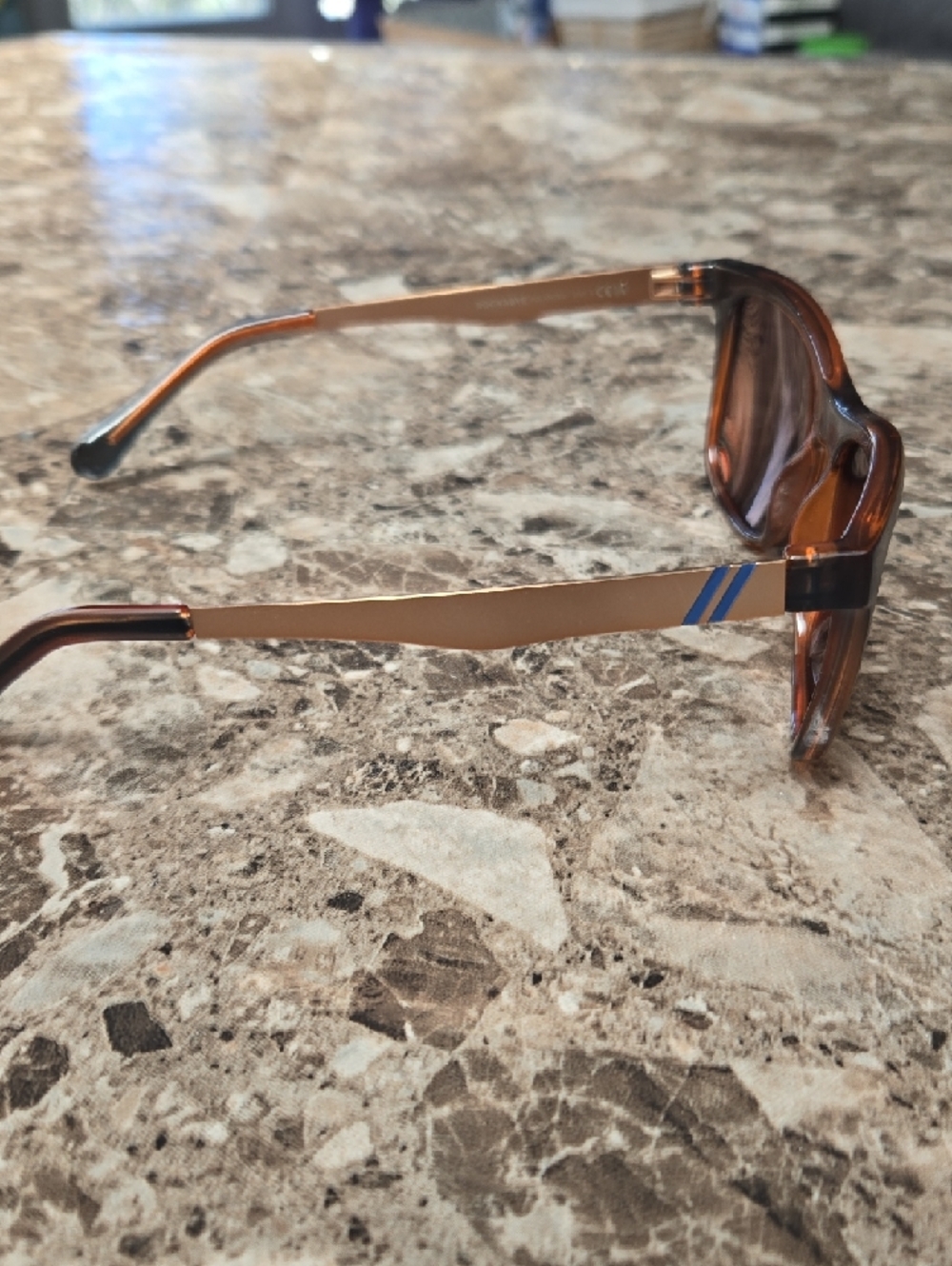 Blenders Rockabye Sunglasses - Picture 2 of 2